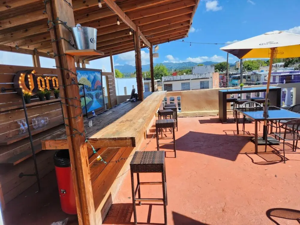 Zimple Restaurant & Bar