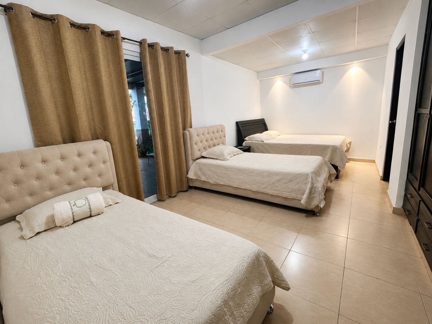 Chitré | Casa moderna con piscina y A/C · foto 16