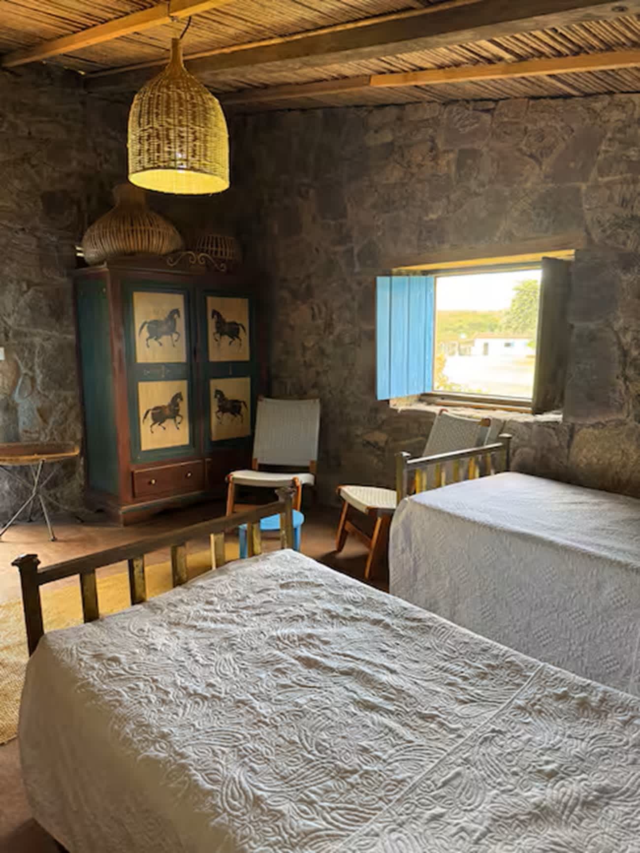 Volcanic-Stone Cottage | Sleeps 8 | Carrizal · photo 24