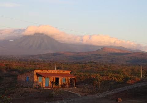 Volcanic-Stone Cottage | Sleeps 8 | Carrizal · photo 39