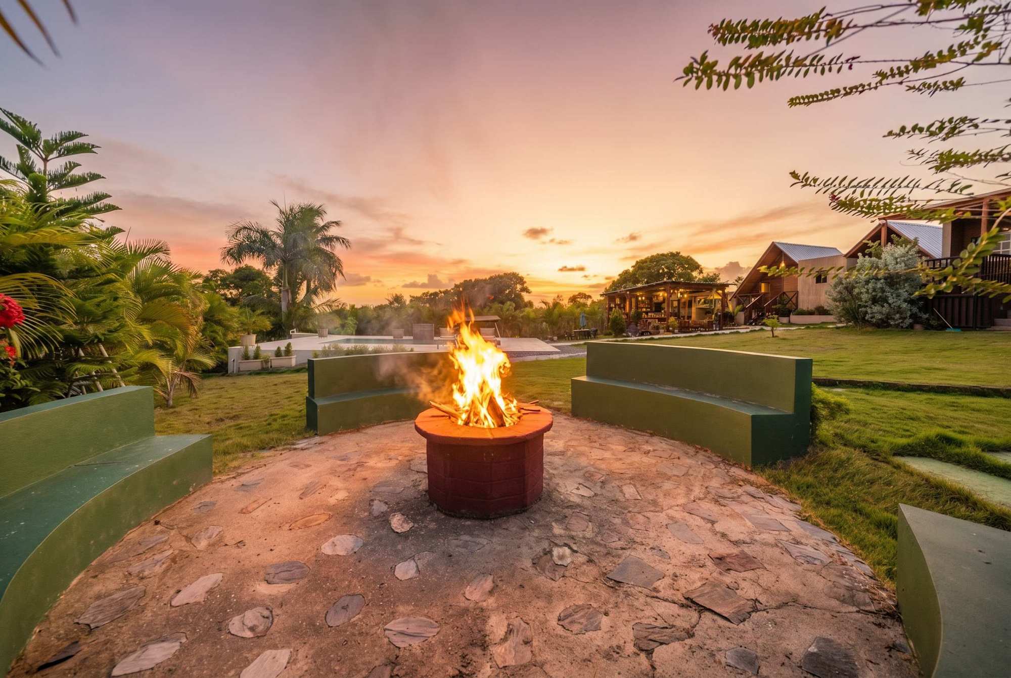 Higüey, vista a la montaña | 1 hab. (3 camas) | Piscina y A/C · foto 10