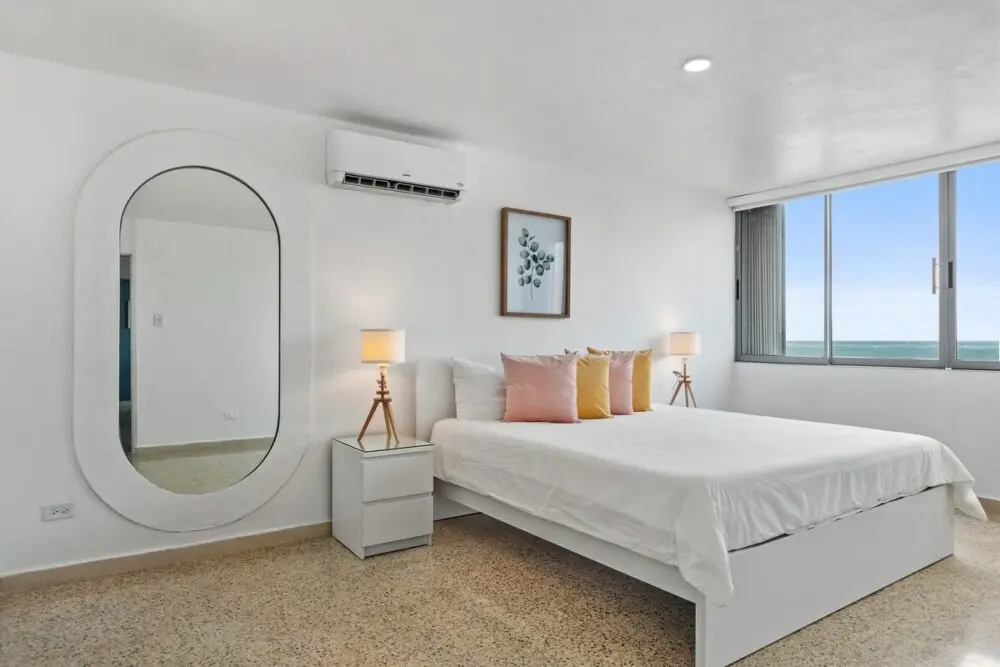 Spacious vacation rental with king bed and plush pillows