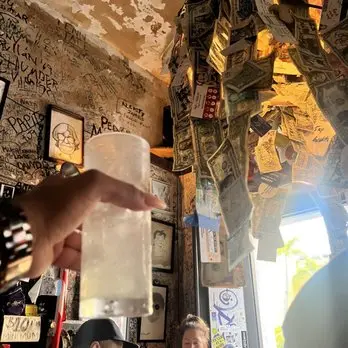 El Batey: el encanto del bar de barrio