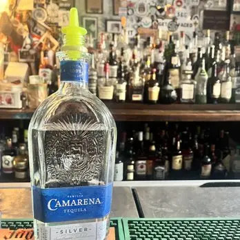 El Batey: el encanto del bar de barrio